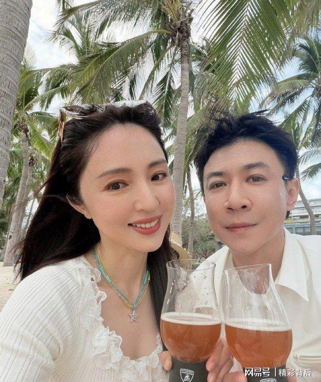 温网魔咒,西尼亚科娃三杀郑钦文,赢球就出局
