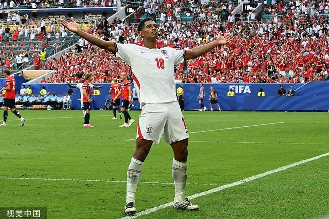 入职6天后，27岁麻醉科女员工医院内离世：警方排除他杀 家属不愿尸检希望认定工伤