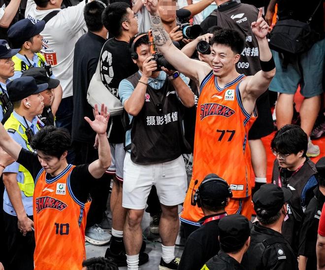 渡边刚:两度落后还能取得一分并不容易;要尽快适应世界杯节奏