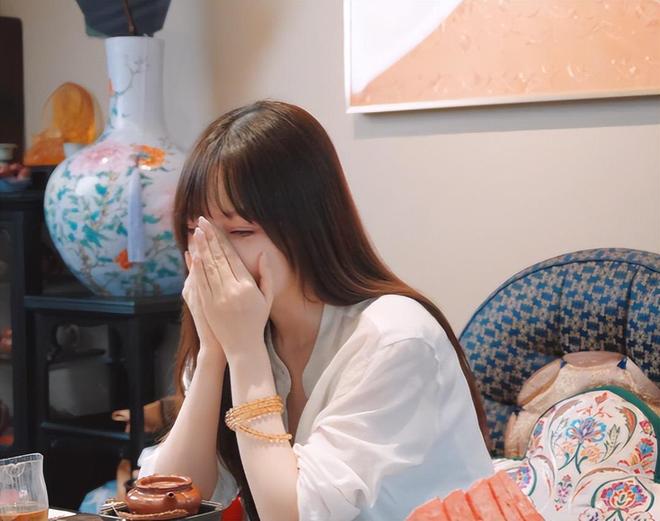 你遇到过哪些蠢人?网友:真为她爹妈感到心疼,生了这么个蠢货!