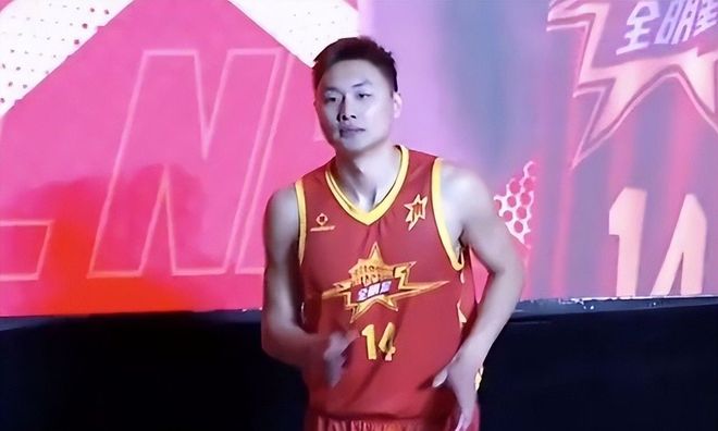 4400亿后,王兴兴的办公室只剩他一个人