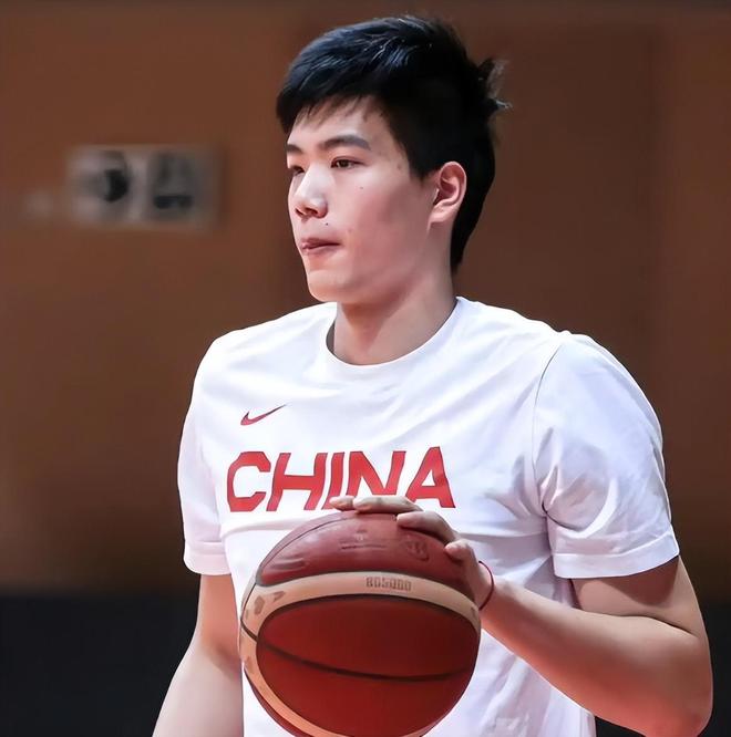 举杯美加墨·场外音|关尹:这短短的十二码,太神奇了