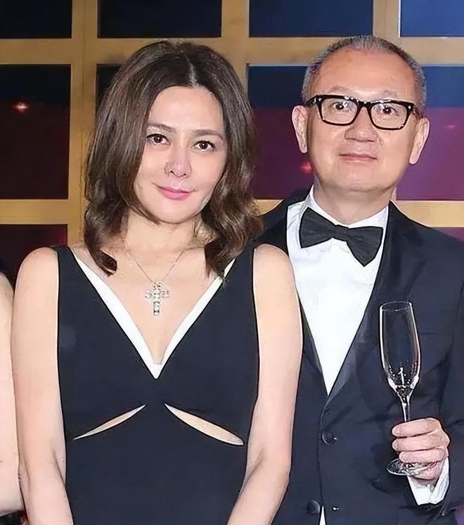 微博大V再爆料:西贝已起诉罗永浩,案件即将开庭